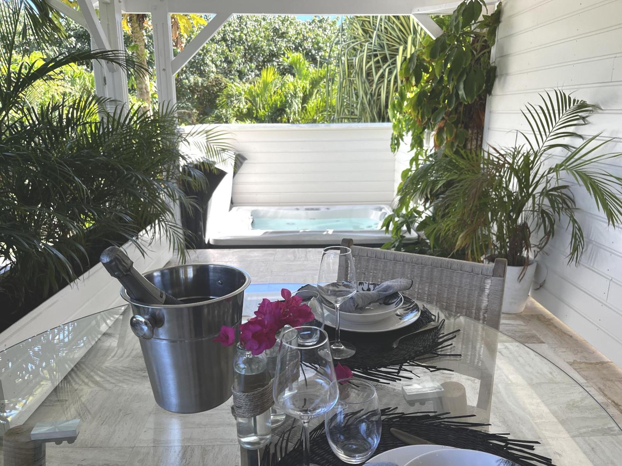 Pomme Cannelle Luxury Suites & Spa Orient Bay Cameră foto